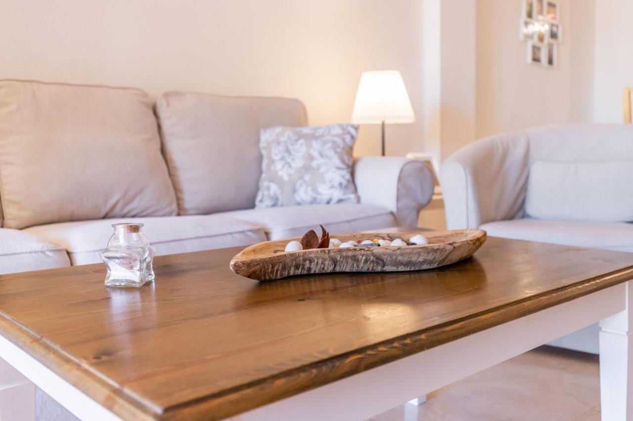 אלתיאה Simplicity Luxury Apartment מראה חיצוני תמונה